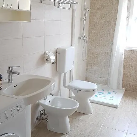 Apartman Kresnikova 아파트 *