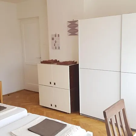 Apartman Kresnikova *